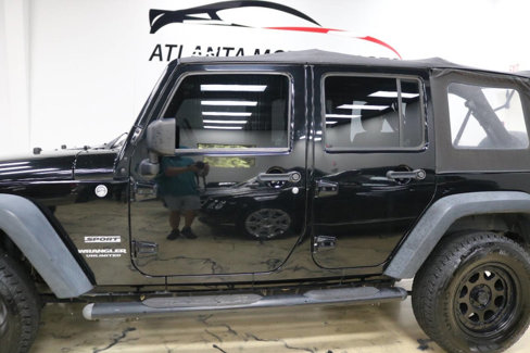 Used 2014 Jeep Wrangler Unlimited Sport image 7