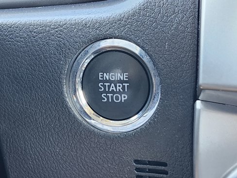 Used 2024 Toyota 4Runner SR5 image 25