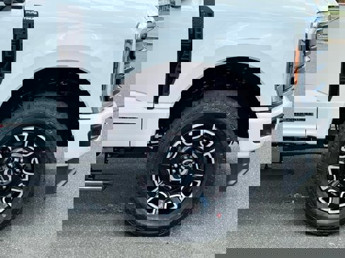 New 2025 Ford F250 Platinum image 47