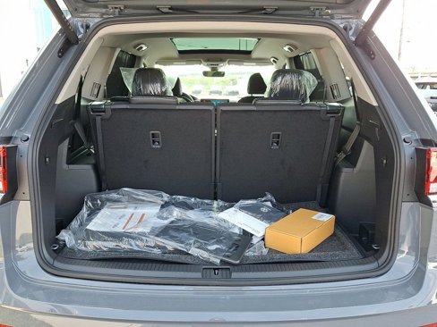 New 2026 Volkswagen Atlas SE image 21