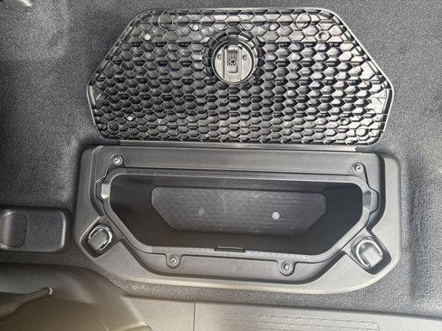 New 2025 RAM 1500 4x4 Crew Cab image 16