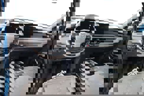 Used 2024 Kia EV9 Wind image 13