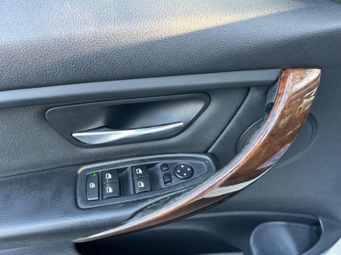 Used 2015 BMW 328i Sedan image 10