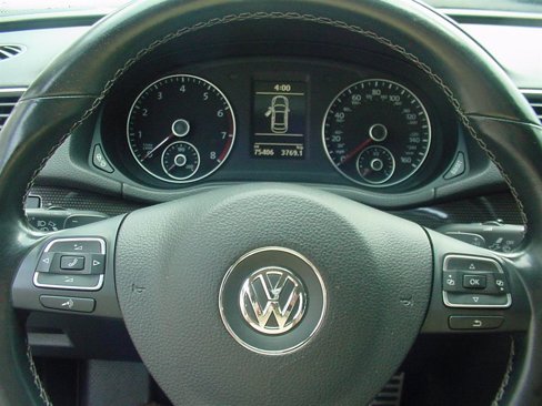 Used 2015 Volkswagen Passat 1.8T Sport image 10