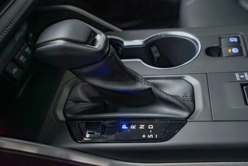 New 2025 Toyota Highlander XLE image 32