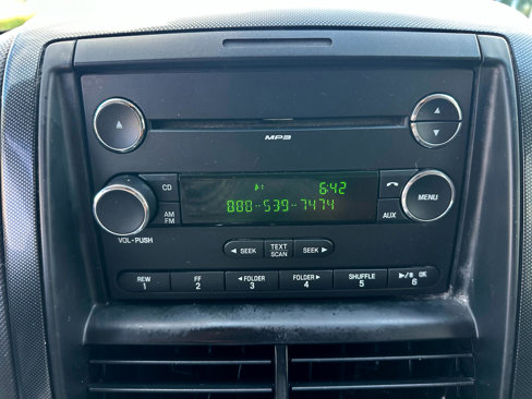 Used 2010 Ford Explorer Sport Trac XLT image 27