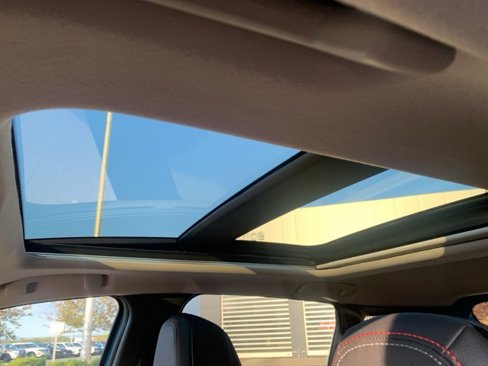New 2026 Nissan Kicks SR w/ SR Premium Package image 12