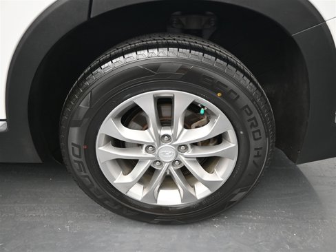 Used 2020 Hyundai Santa Fe SE image 19
