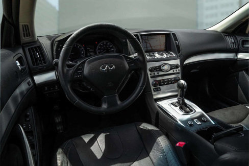 Used 2015 INFINITI Q60 Convertible w/ Premium Package image 9