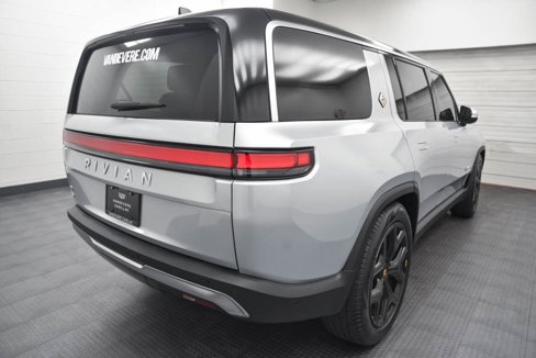 Used 2024 Rivian R1S Adventure image 7