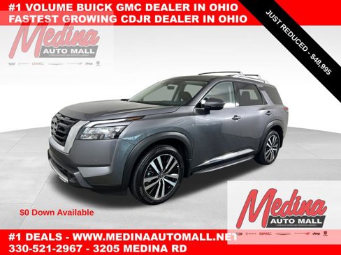 Used 2025 Nissan Pathfinder Platinum w/ Cargo Package image 1