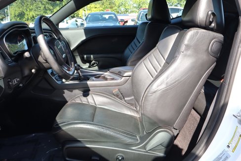 Used 2016 Dodge Challenger SRT Hellcat image 18