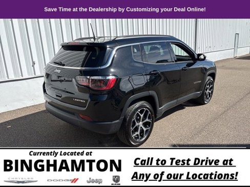Used 2024 Jeep Compass Limited image 8