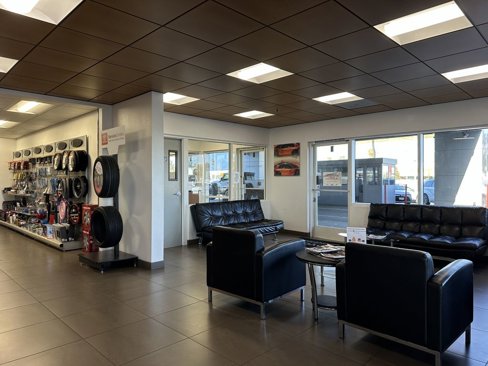 Used 2022 Porsche Cayenne image 39