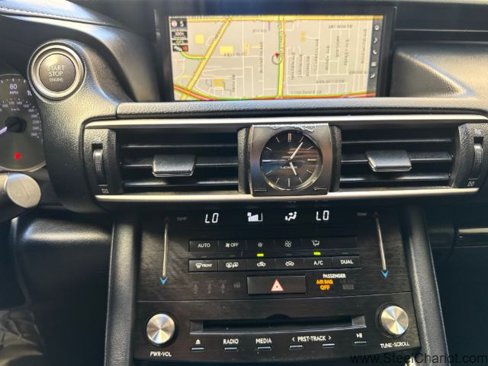 Used 2017 Lexus IS 200t w/ Navigation System Package image 18