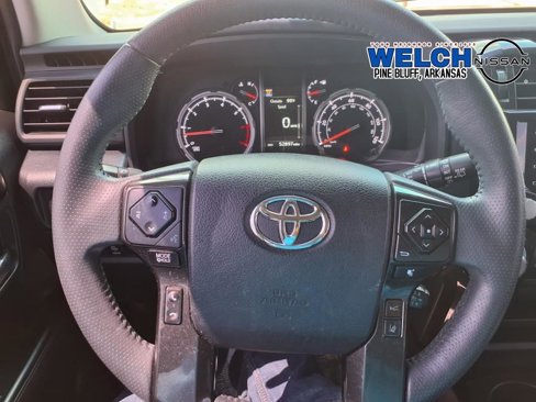 Used 2022 Toyota 4Runner TRD Off-Road image 22