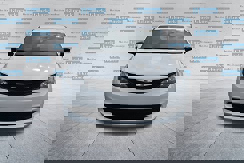 New 2026 Chrysler Voyager LX image 2