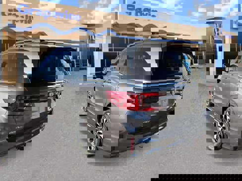 New 2026 Honda Odyssey Elite image 3