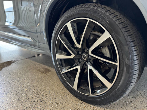 Used 2023 Volvo XC90 B6 Plus w/ Protection Package image 41