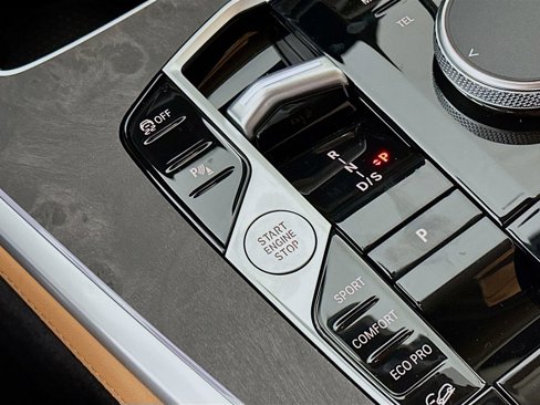 New 2026 BMW X7 xDrive40i image 19