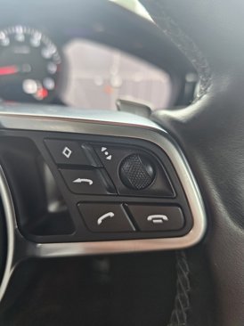 Used 2019 Porsche Panamera 4 image 11