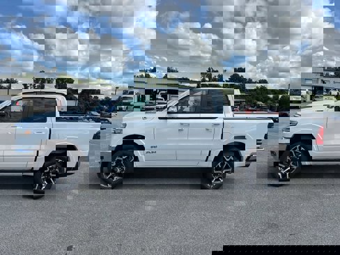 New 2026 RAM 1500 Laramie image 7