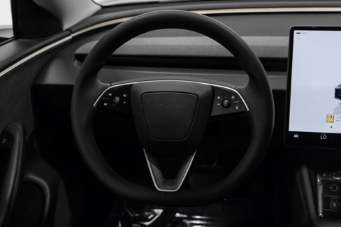 Used 2025 Tesla Model 3 Long Range image 23