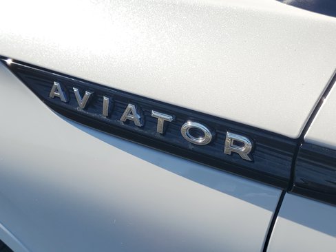 New 2025 Lincoln Aviator Reserve w/ Equipment Group 201A image 7