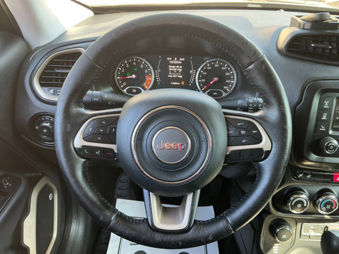 Used 2016 Jeep Renegade 75th Anniversary image 25