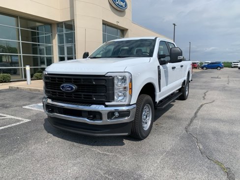 New 2026 Ford F250 XL image 1