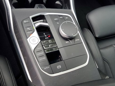 Used 2024 BMW 330i Sedan image 27