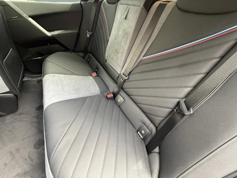 New 2026 BMW iX xDrive60 w/ M Sport Package image 28