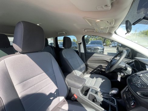 Used 2018 Ford Escape S image 19