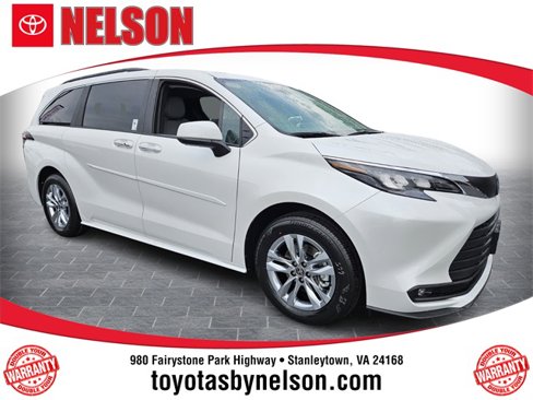 New 2025 Toyota Sienna XLE w/ XLE Plus Package image 1