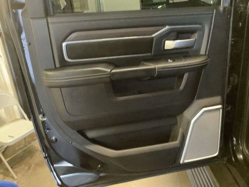New 2025 RAM 3500 Laramie image 33