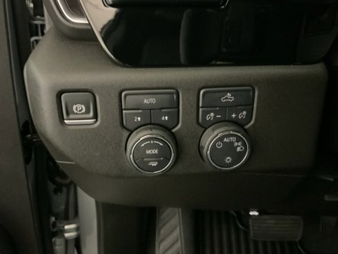 New 2025 Chevrolet Silverado 1500 LT w/ Leather Package image 19