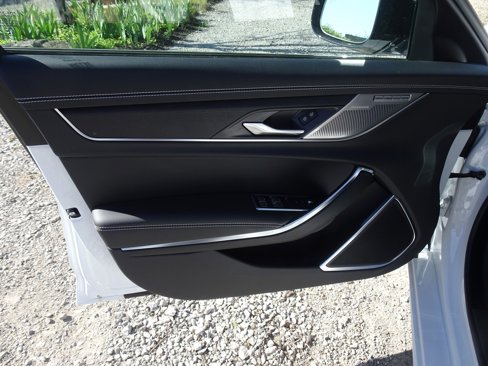 New 2024 Jaguar XF R-Dynamic SE image 16