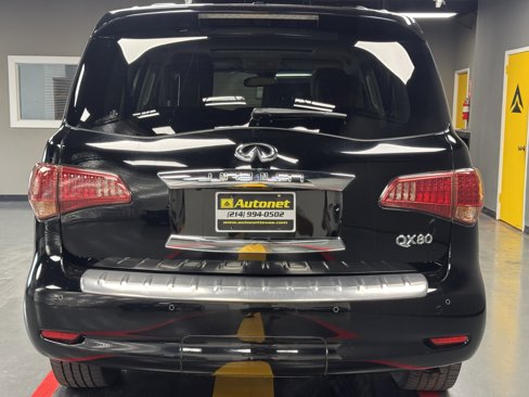 Used 2017 INFINITI QX80 Signature Edition image 4