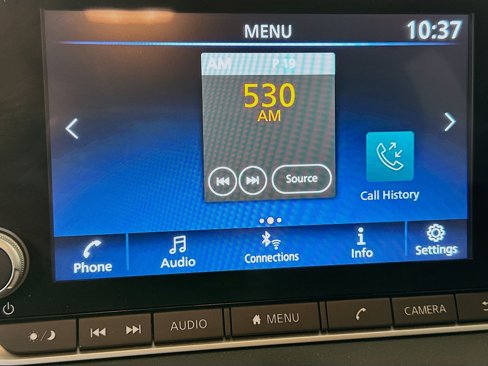 Used 2025 Nissan Sentra SV image 19