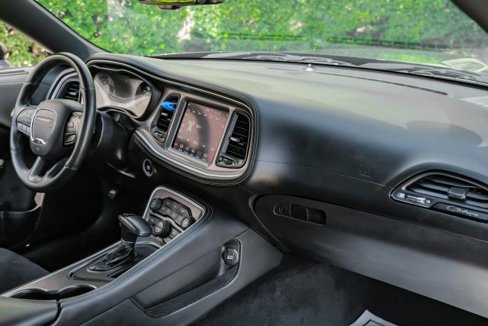 Used 2021 Dodge Challenger R/T w/ Plus Package image 18
