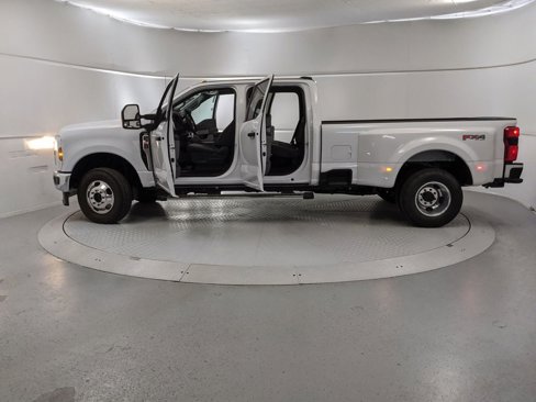 New 2026 Ford F350 XLT w/ 360-Degree Camera Package image 11