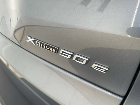 New 2026 BMW X5 xDrive50e w/ Climate Comfort Package image 21
