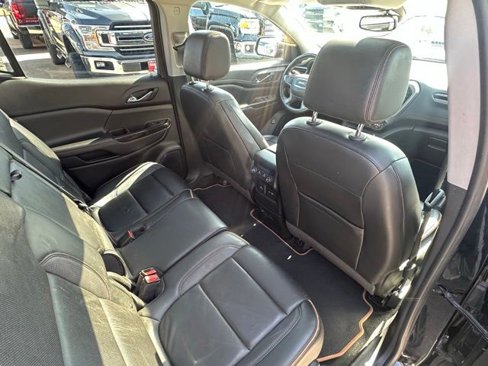 Used 2021 GMC Acadia AT4 image 26
