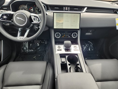 New 2026 Jaguar F-PACE R-Dynamic S image 19