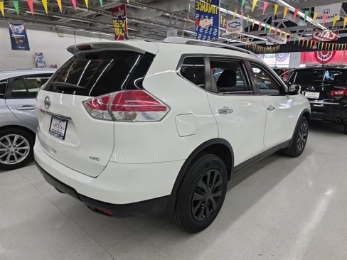 Used 2016 Nissan Rogue S w/ Appearance Package image 6