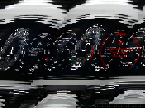 New 2025 Porsche Cayenne Turbo image 22