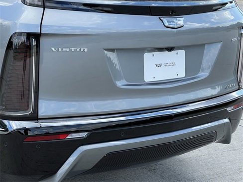 Certified 2026 Cadillac Vistiq Sport image 6
