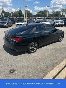 Used 2023 Hyundai Elantra Limited image 5