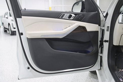 Used 2025 BMW X7 xDrive40i w/ M Sport Package image 41