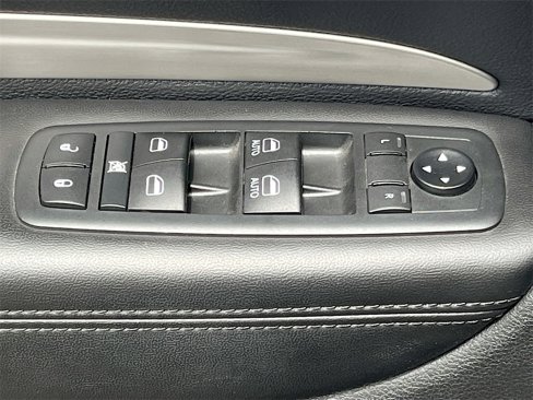 Certified 2020 Dodge Durango SXT w/ 3rd Row Seating Group image 17